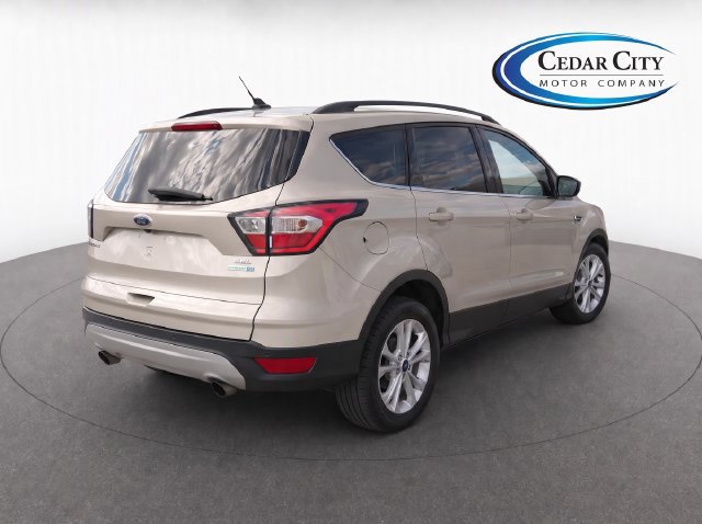Used 2018 Ford Escape SEL AWD/4WD image 4