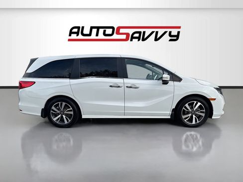 Used 2023 Honda Odyssey Touring image 8