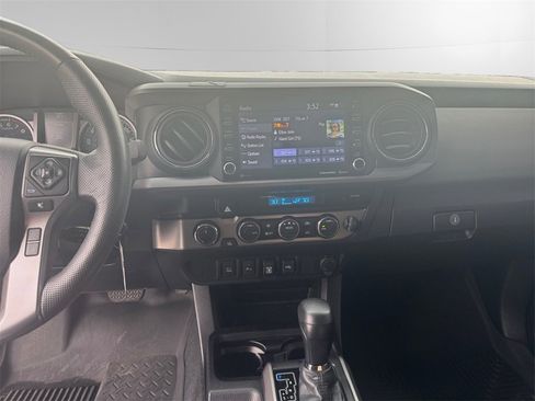 Used 2021 Toyota Tacoma SR5 image 11