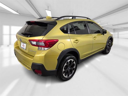 Certified 2023 Subaru Crosstrek 2.0i Premium image 7