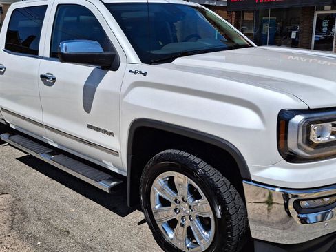 Used 2017 GMC Sierra 1500 SLT AWD/4WD image 1