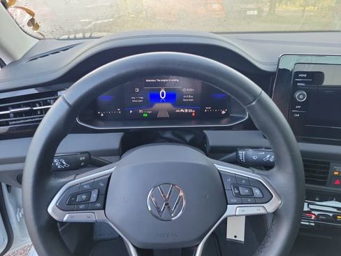 Used 2025 Volkswagen Jetta S image 17