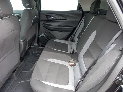 Used 2026 Chevrolet TrailBlazer LT w/ Midnight Edition FWD image 15