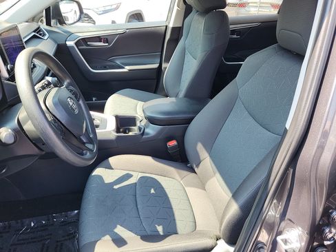 Certified 2025 Toyota RAV4 XLE AWD/4WD image 19
