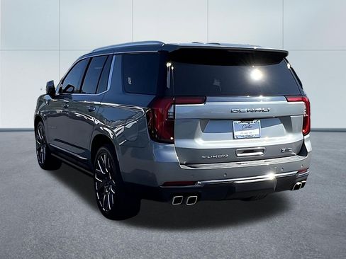 Used 2026 GMC Yukon Denali Ultimate AWD/4WD image 4