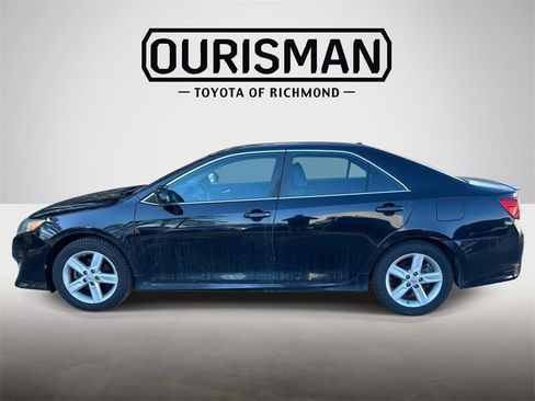 Used 2012 Toyota Camry SE image 6