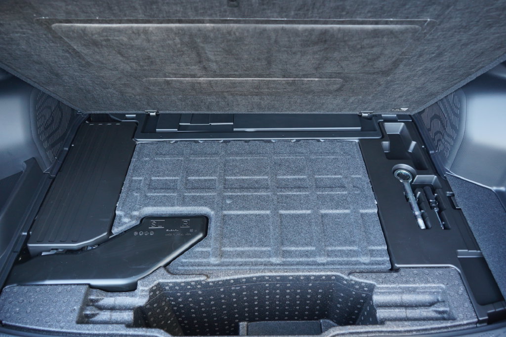 New 2026 Subaru Forester Premium AWD/4WD image 36