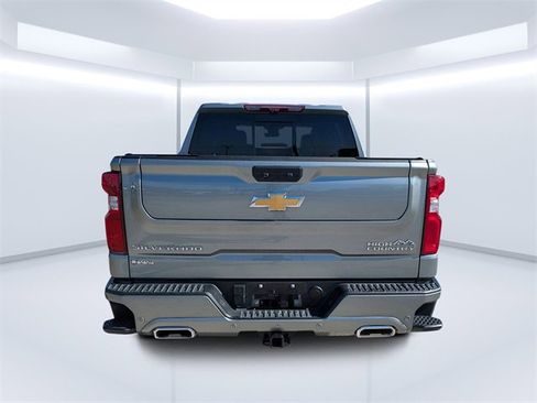 Used 2024 Chevrolet Silverado 1500 High Country image 4
