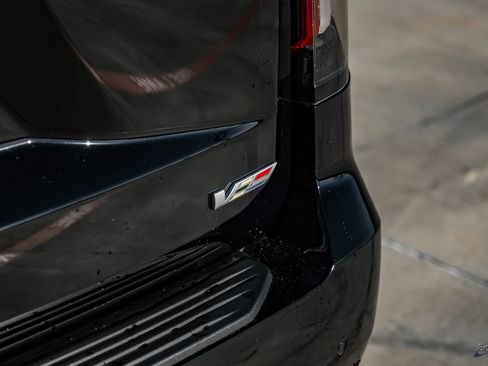 Used 2023 Cadillac Escalade V image 28