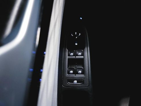 Used 2022 Volkswagen Taos S image 20