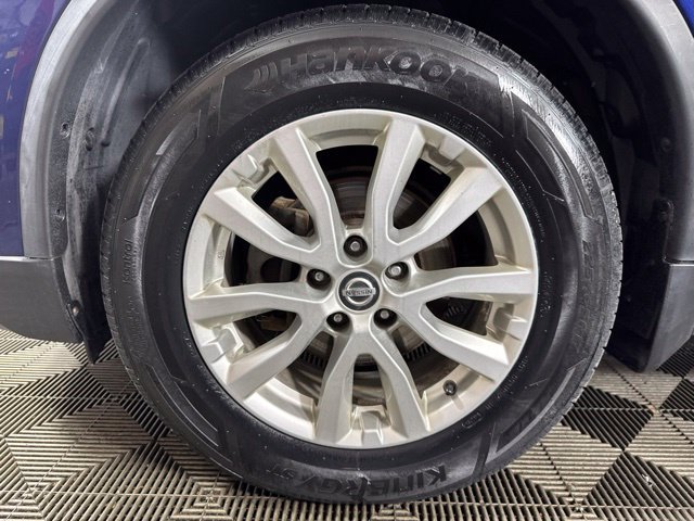 Used 2019 Nissan Rogue SV AWD/4WD image 10