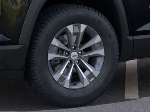 New 2026 Chevrolet Equinox LT FWD image 9