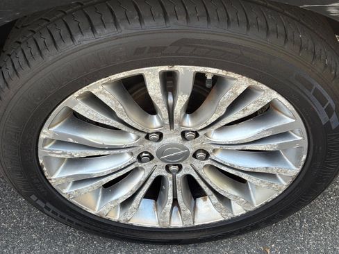 Used 2012 Chrysler 200 Limited image 21