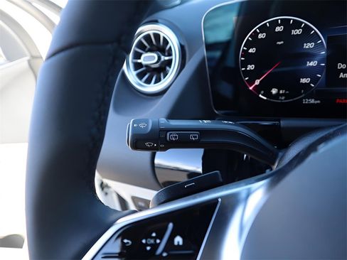 New 2026 Mercedes-Benz GLA 250 4MATIC image 40