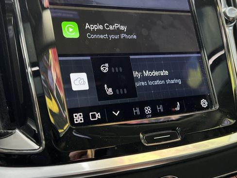 Used 2023 Volvo S60 B5 Ultimate image 60