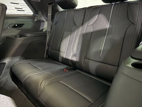 New 2026 Cadillac Vistiq Sport AWD/4WD image 44