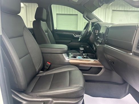 Used 2024 Chevrolet Silverado 1500 LT Trail Boss w/ LT Trail Boss Premium Package image 11