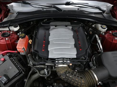 Used 2020 Chevrolet Camaro LT image 49