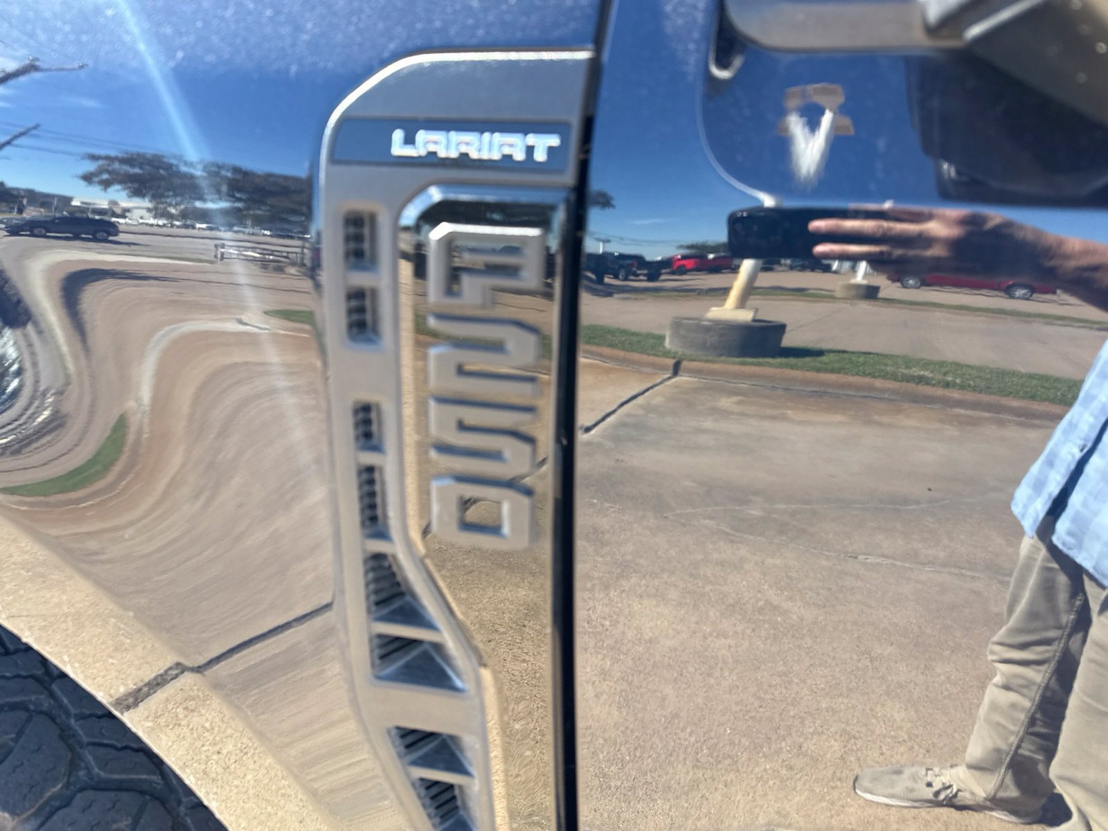 Used 2024 Ford F250 Lariat w/ Lariat Ultimate Package AWD/4WD image 12