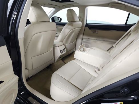 Used 2014 Lexus ES 350 image 23