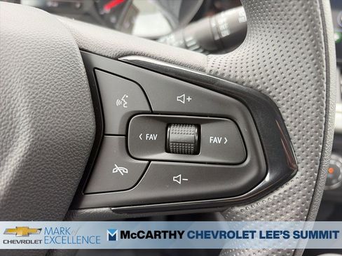 New 2026 Chevrolet Trax LS w/ LS Convenience Package FWD image 9