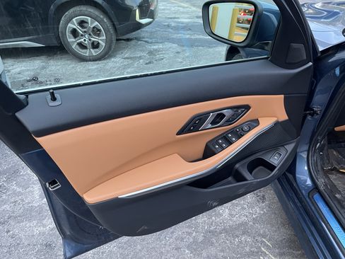 Used 2026 BMW 330i xDrive Sedan w/ Premium Package image 10