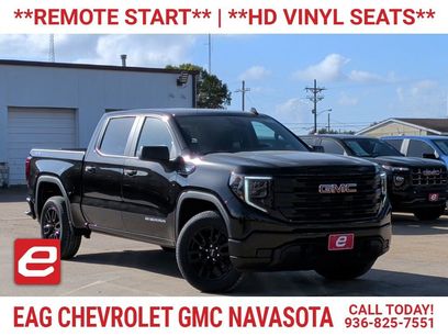 New 2026 GMC Sierra 1500 Pro w/ Graphite Edition