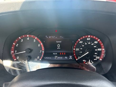 Used 2025 Nissan Frontier PRO-4X AWD/4WD image 25