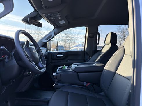 New 2026 Chevrolet Silverado 3500 W/T image 11
