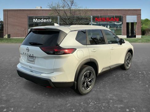 New 2026 Nissan Rogue SV image 4