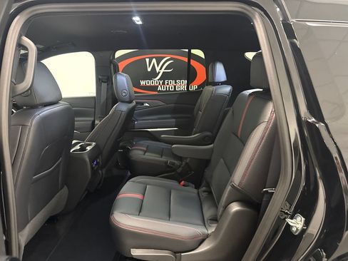 New 2026 Chevrolet Traverse RS FWD image 12