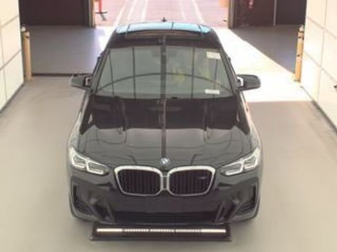 Used 2023 BMW X4 M40i w/ Premium Package image 9