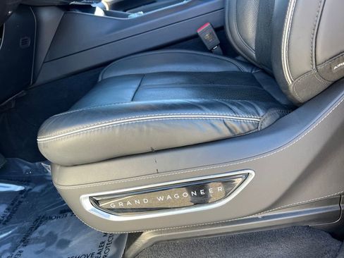 Used 2022 Jeep Grand Wagoneer Series II image 17