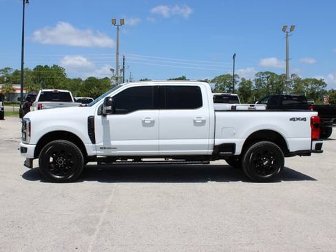 Used 2025 Ford F250 Lariat w/ Lariat Ultimate Package AWD/4WD image 6