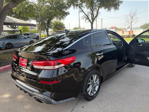 Used 2019 Kia Optima LX FWD image 6