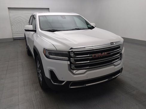 Used 2023 GMC Acadia SLE image 14