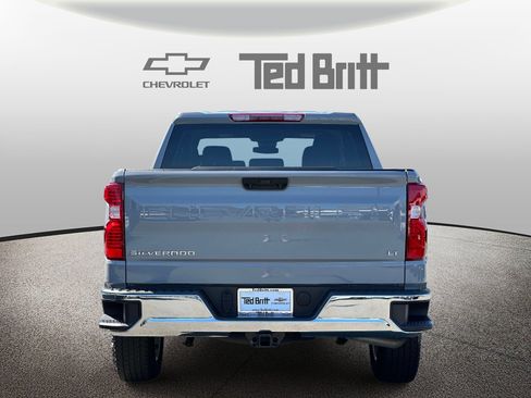 Used 2024 Chevrolet Silverado 1500 LT AWD/4WD image 5
