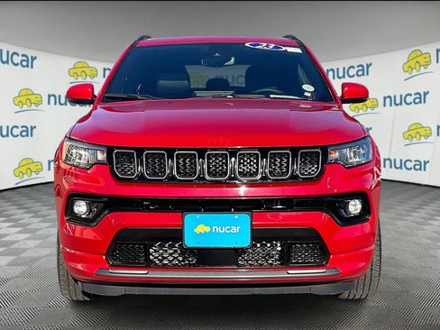Used 2023 Jeep Compass Limited image 2
