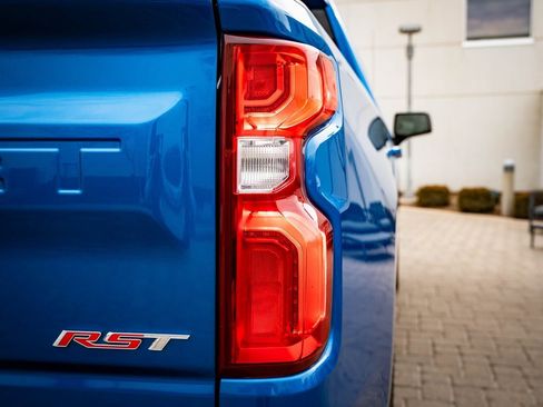 Used 2024 Chevrolet Silverado 1500 RST w/ Z71 Off-Road Package image 16