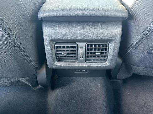 Used 2025 Toyota Camry LE image 23