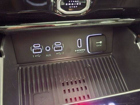 New 2026 Jeep Grand Cherokee L Summit AWD/4WD image 31