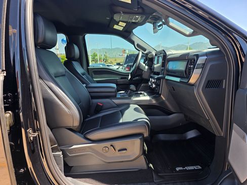Used 2025 Ford F150 Lariat w/ Equipment Group 501A Mid AWD/4WD image 29