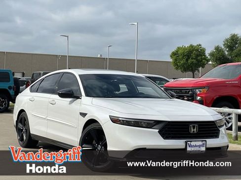 Used 2024 Honda Accord Sport image 1