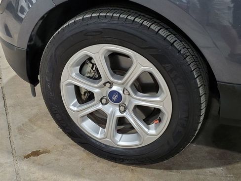 Used 2019 Ford EcoSport SE FWD image 44