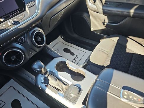 Used 2020 Chevrolet Blazer LT image 30