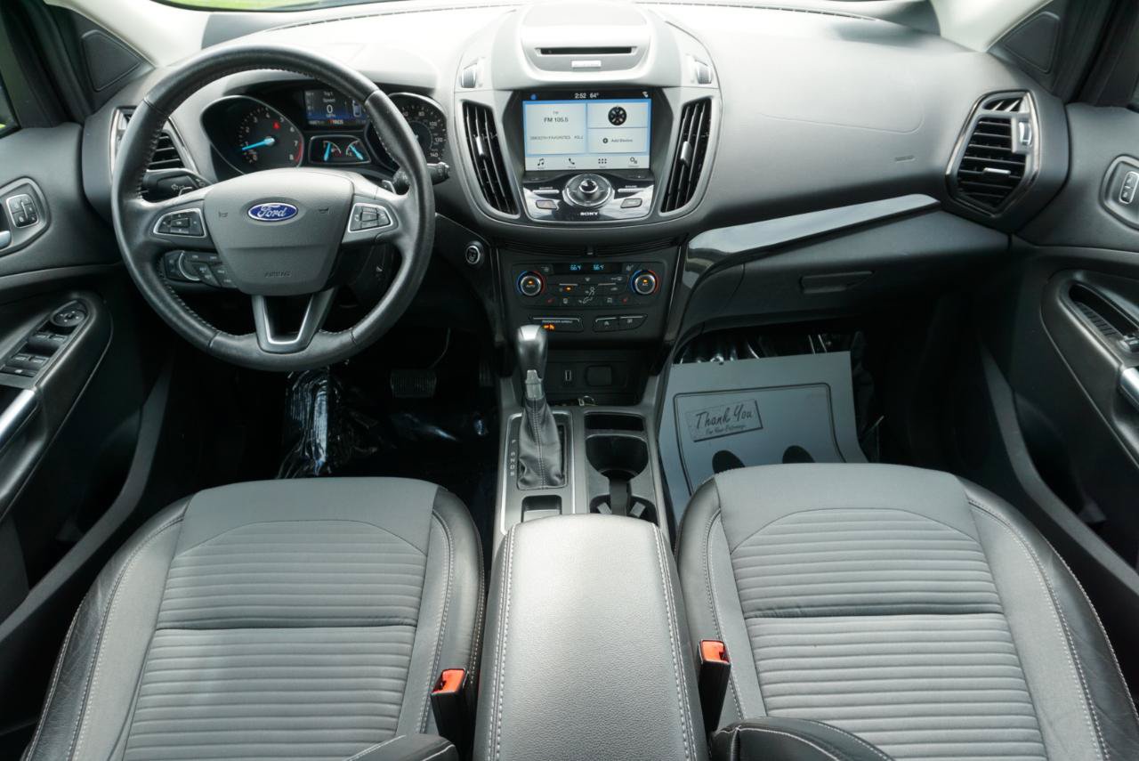 Used 2017 Ford Escape Titanium AWD/4WD image 10