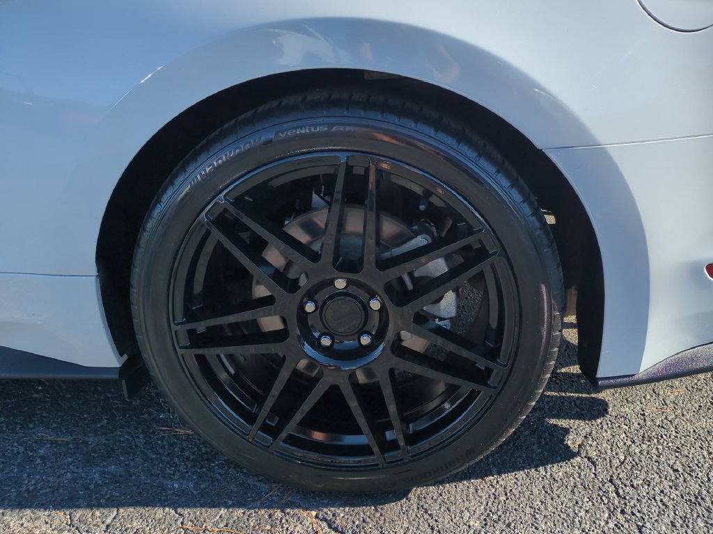 Used 2021 Ford Mustang GT Premium w/ Ford Safe & Smart Package RWD image 13