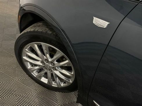 Used 2019 Cadillac XT5 Luxury image 36