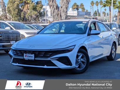 New 2026 Hyundai Elantra SE