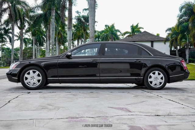 Used 2009 Maybach 62 RWD image 3